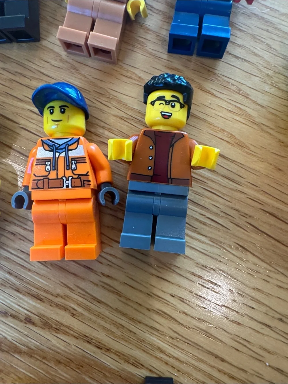 Geniune LEGO Minifigures lot of 15  plus Motorcycle, Boat accessories